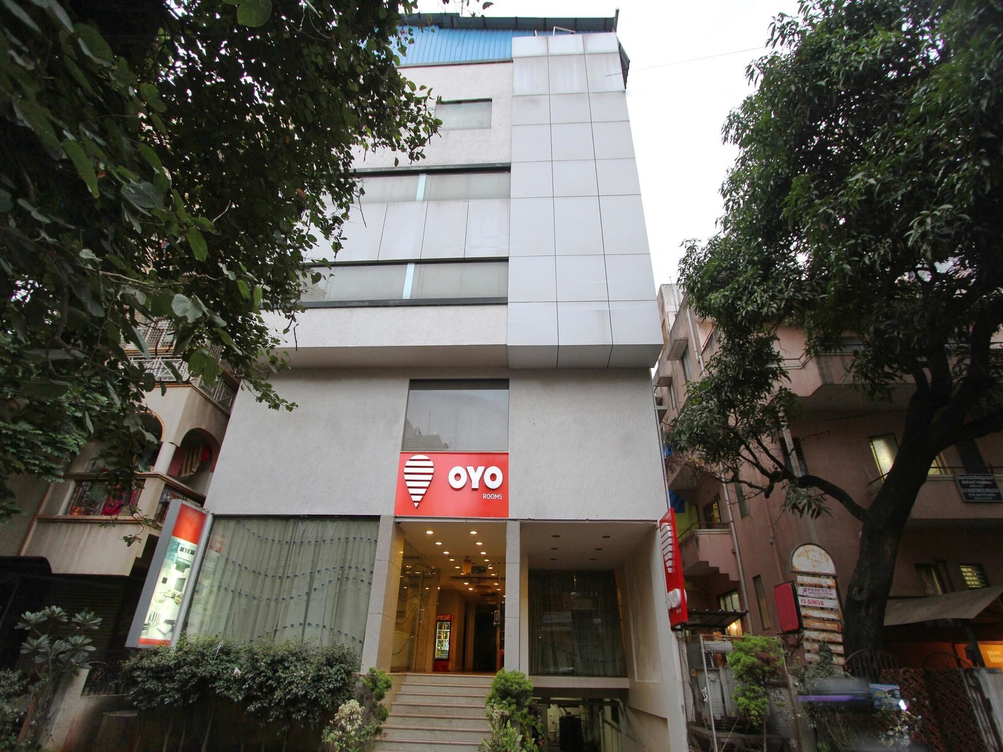 Oyo 435 Hotel Amshi International Bangalore Ngoại thất bức ảnh