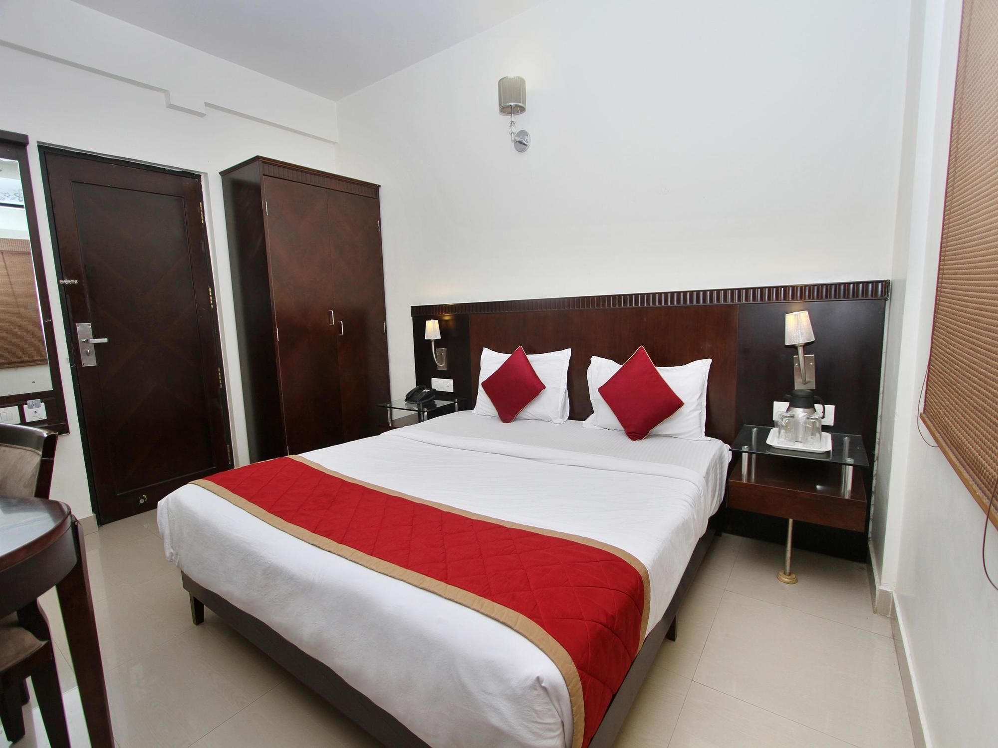 Oyo 435 Hotel Amshi International Bangalore Ngoại thất bức ảnh