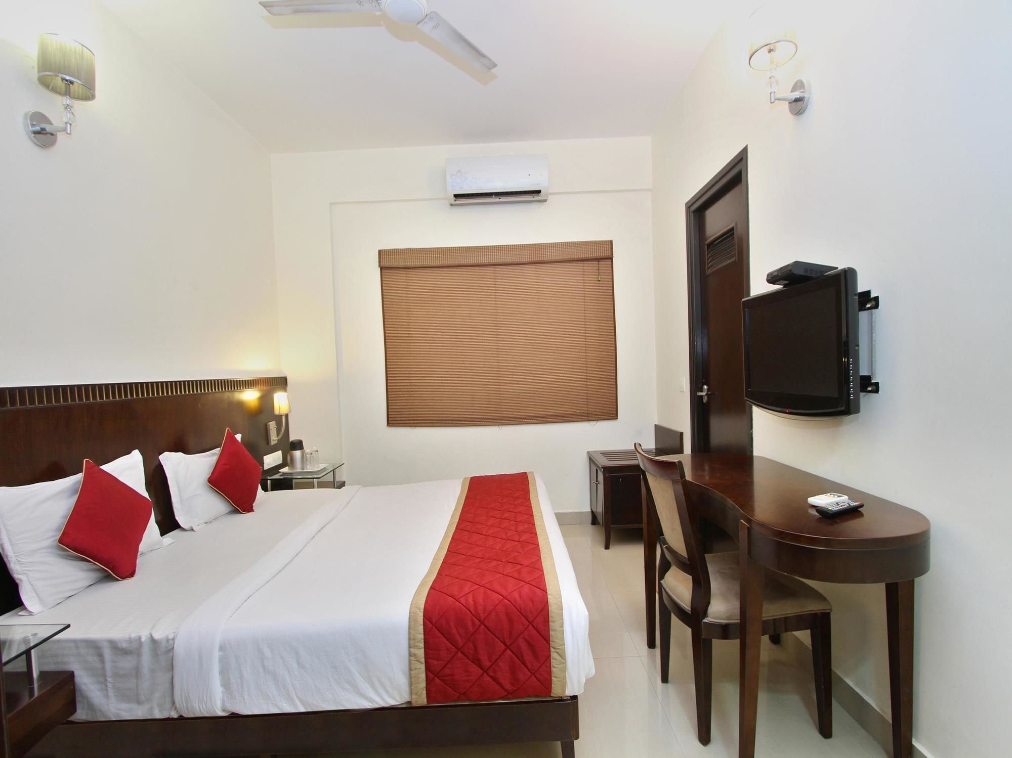 Oyo 435 Hotel Amshi International Bangalore Ngoại thất bức ảnh