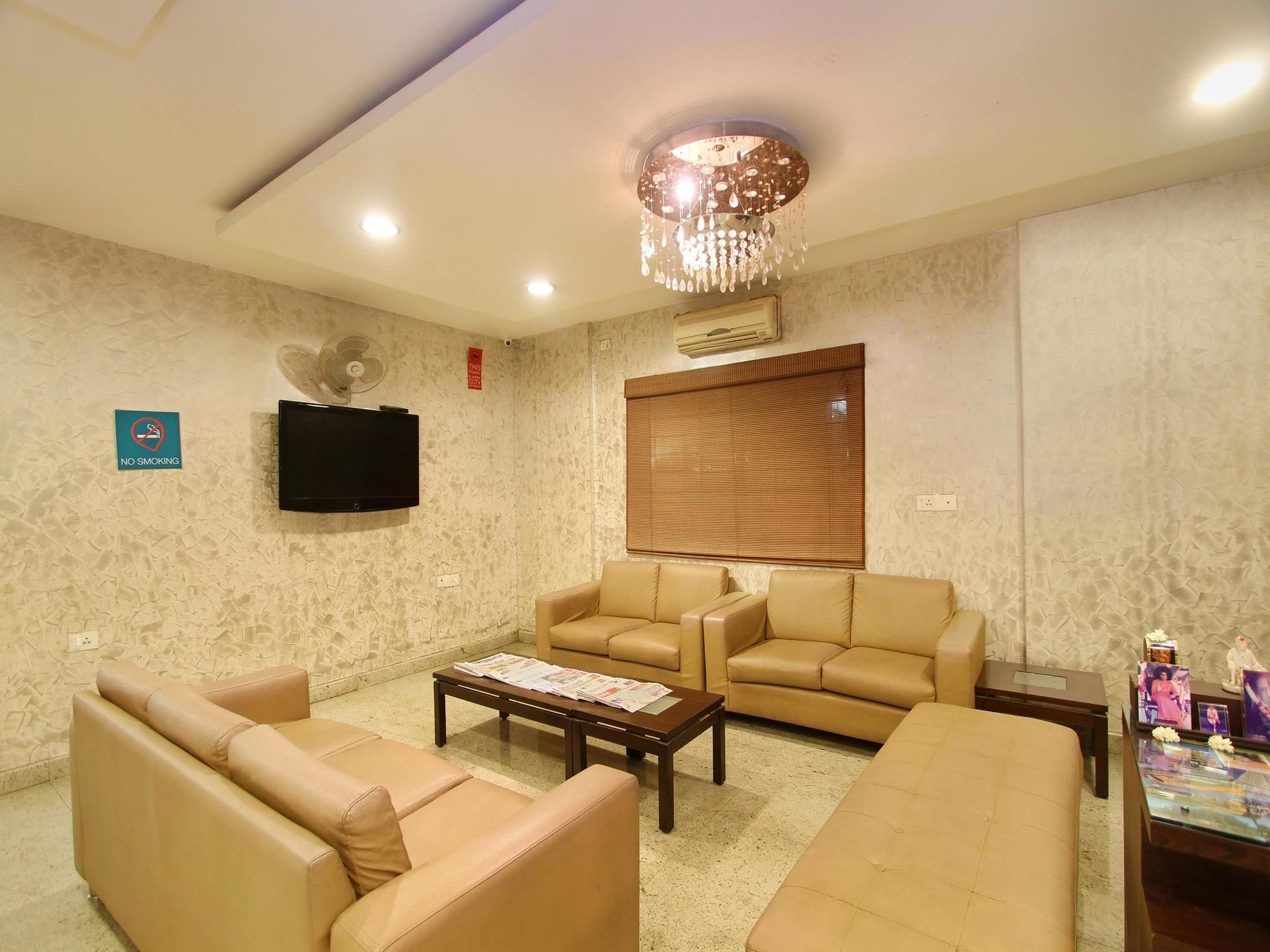 Oyo 435 Hotel Amshi International Bangalore Ngoại thất bức ảnh