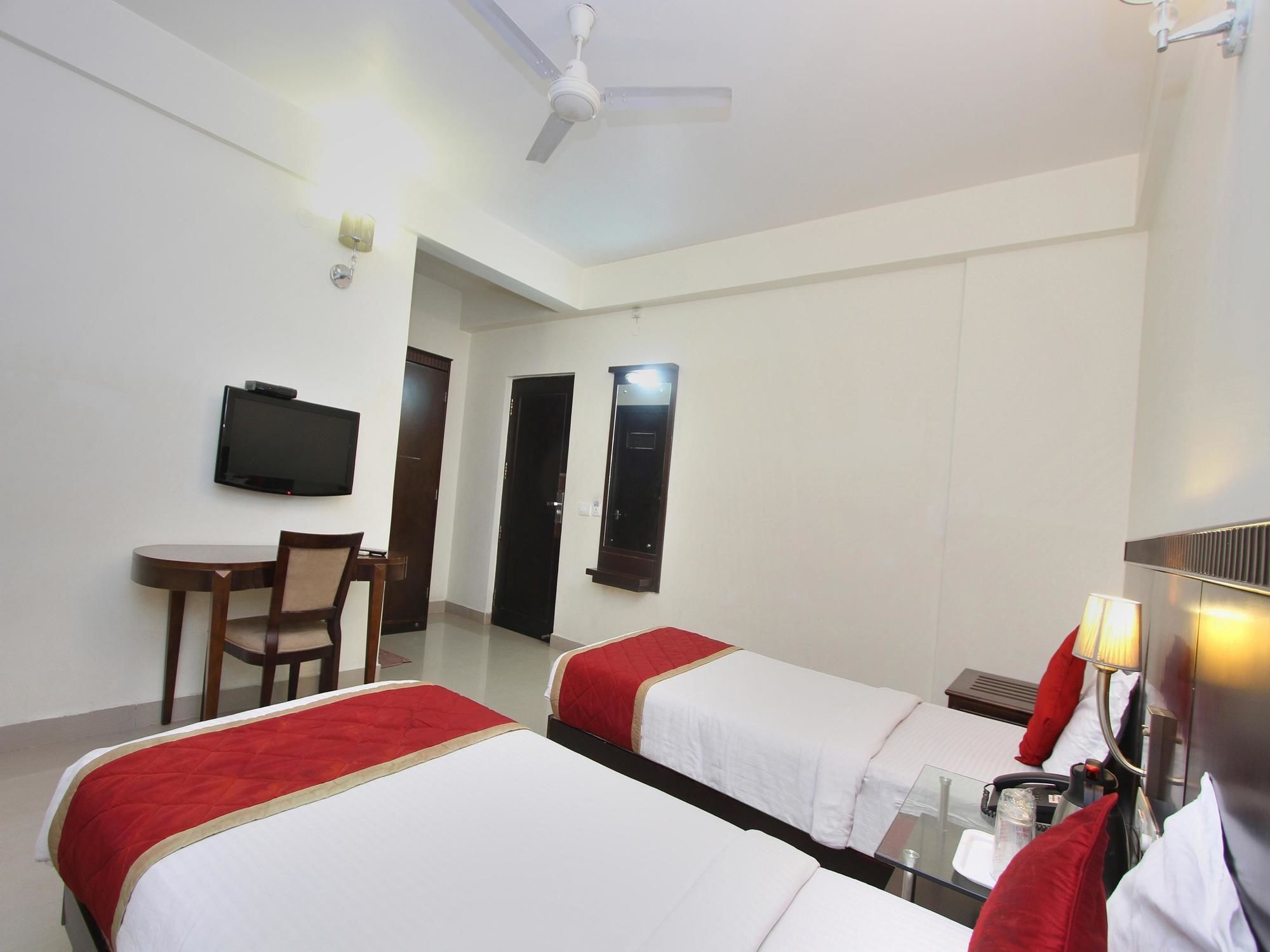 Oyo 435 Hotel Amshi International Bangalore Ngoại thất bức ảnh
