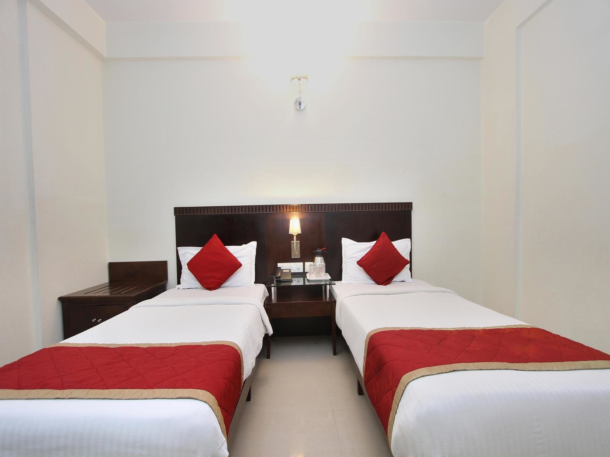 Oyo 435 Hotel Amshi International Bangalore Ngoại thất bức ảnh